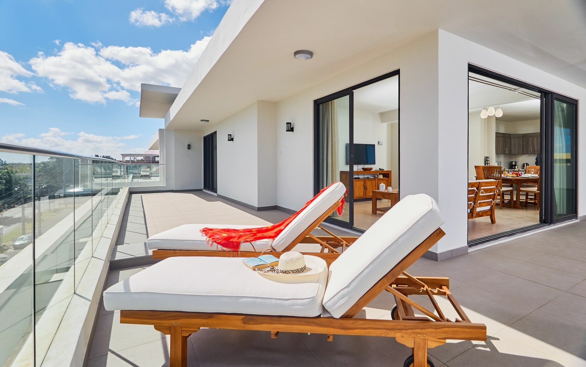 Liberty Drive Apartments & Penthouses By Lov Trou aux Biches Zewnętrze zdjęcie